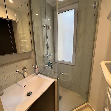 Apartment Magnifique Dans Le Quartier De Ternes *