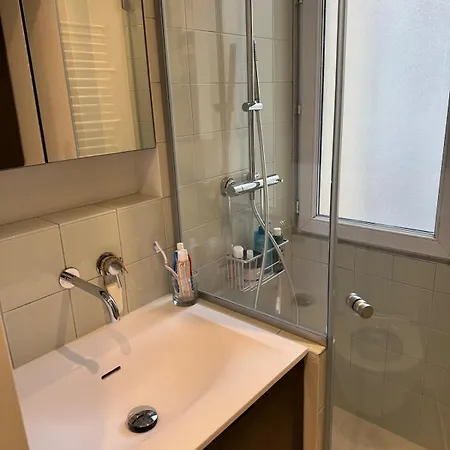 Apartment Magnifique Dans Le Quartier De Ternes *