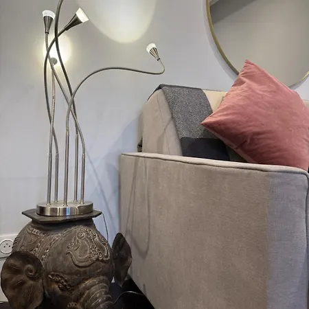 Magnifique Dans Le Quartier De Ternes Appartement